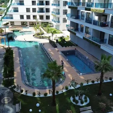 Apartamento Ocean - Luxury, Comfort & Pool Views